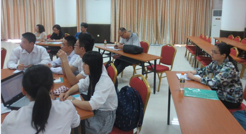 华南理工大学HAHA体育、三亚公司HAHA体育老师参与诊所课程